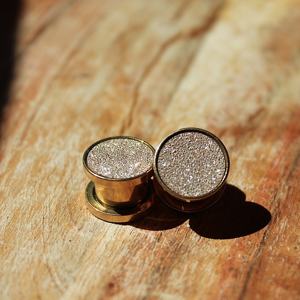 00 size plugs
